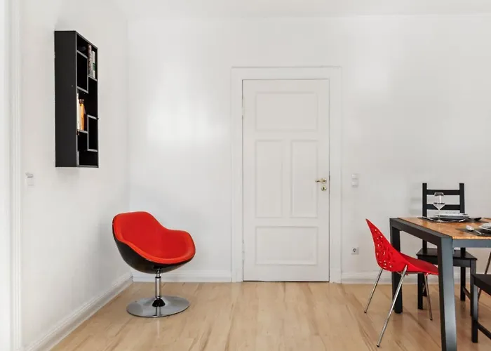 Διαμέρισμα Bright 3-room Near Prenzlauer Berg *