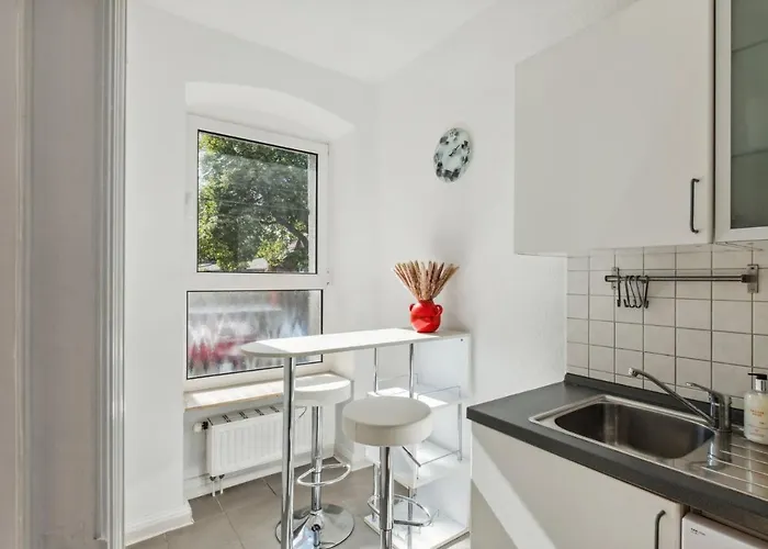 Bright 3-room Near Prenzlauer Berg * ברלין
